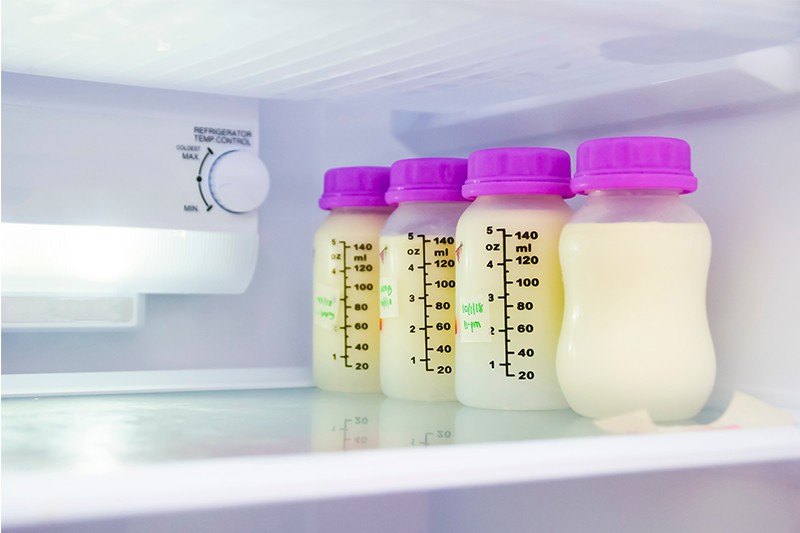 母乳於室溫可以放幾耐？切記母乳儲存最佳溫度及時間
